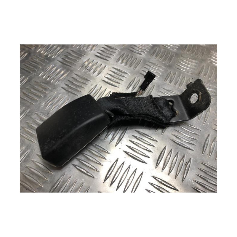 Attache ceinture arriere gauche BMW SERIE 1 F21 PHASE 2 d’occasion