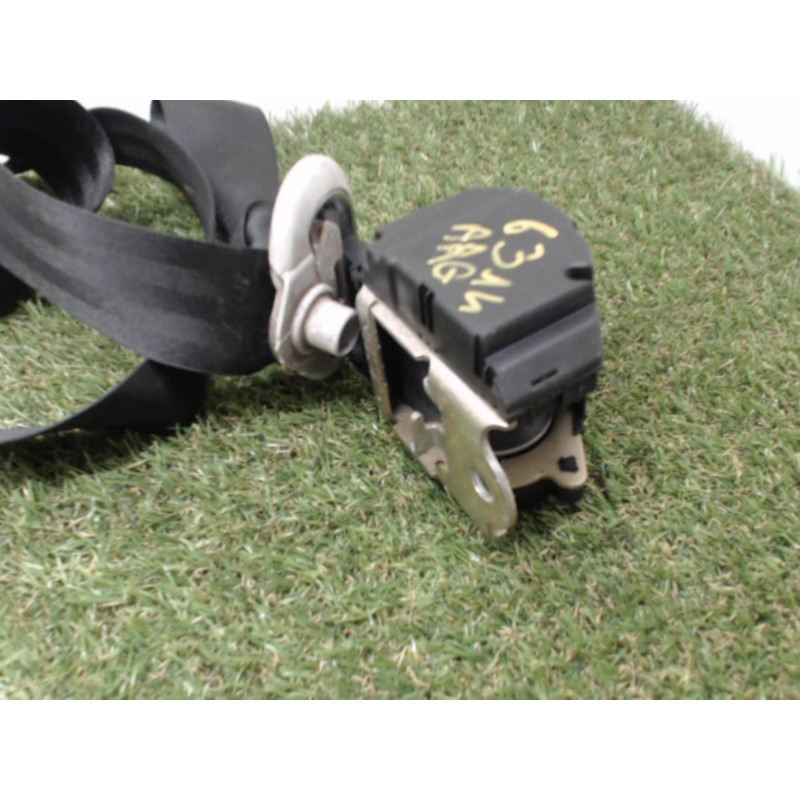 Ceinture arriere gauche VOLKSWAGEN GOLF 4 d’occasion