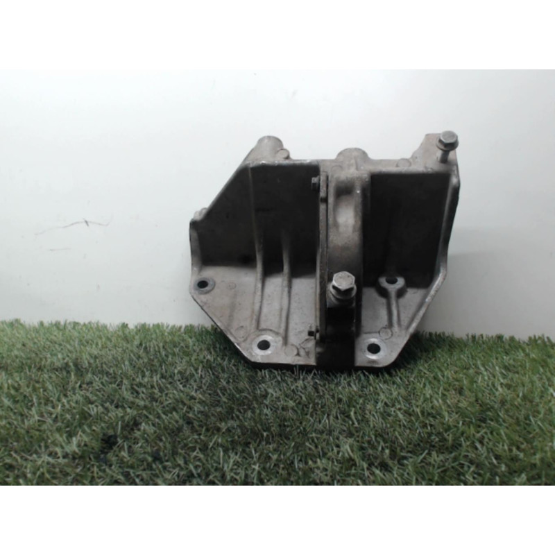 Support moteur RENAULT SAFRANE PHASE 2 d’occasion