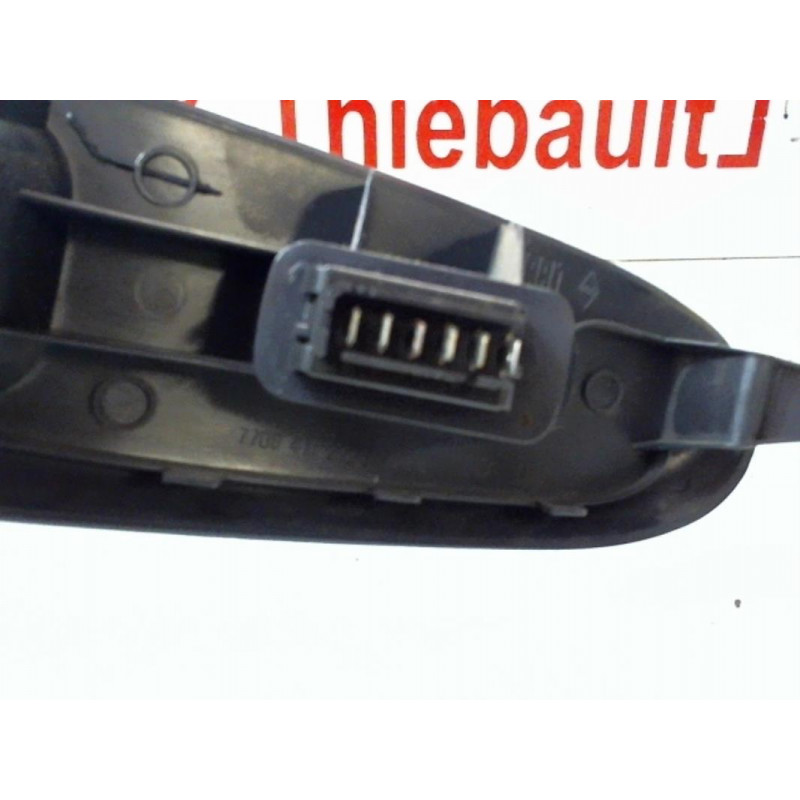 Interrupteur de leve vitre avant droit RENAULT CLIO 2 PH1 BERLINE (BB/CB/SB) RXT/INIT d’occasion