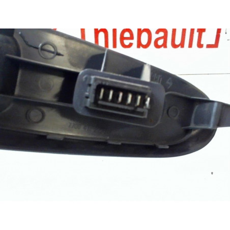 Interrupteur de leve vitre avant droit RENAULT CLIO 2 PH1 BERLINE (BB/CB/SB) RXT/INIT d’occasion