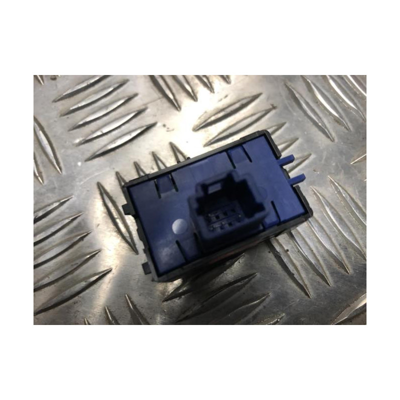 Bouton/Interrupteur DACIA DUSTER 1 PHASE 2 d’occasion