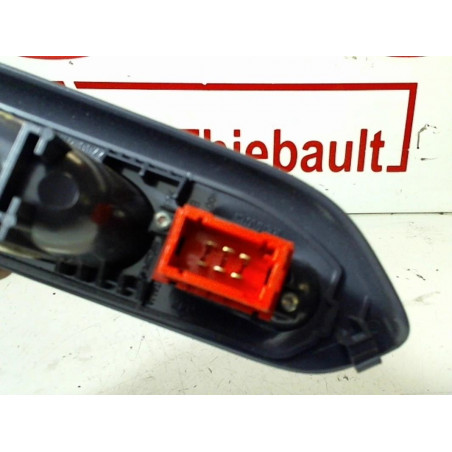 Interrupteur de leve vitre avant gauche RENAULT ESPACE III d’occasion
