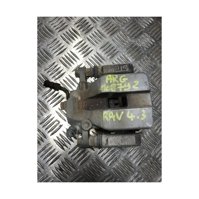 Etrier arriere gauche (freinage) TOYOTA RAV4 3 PHASE 2 d’occasion
