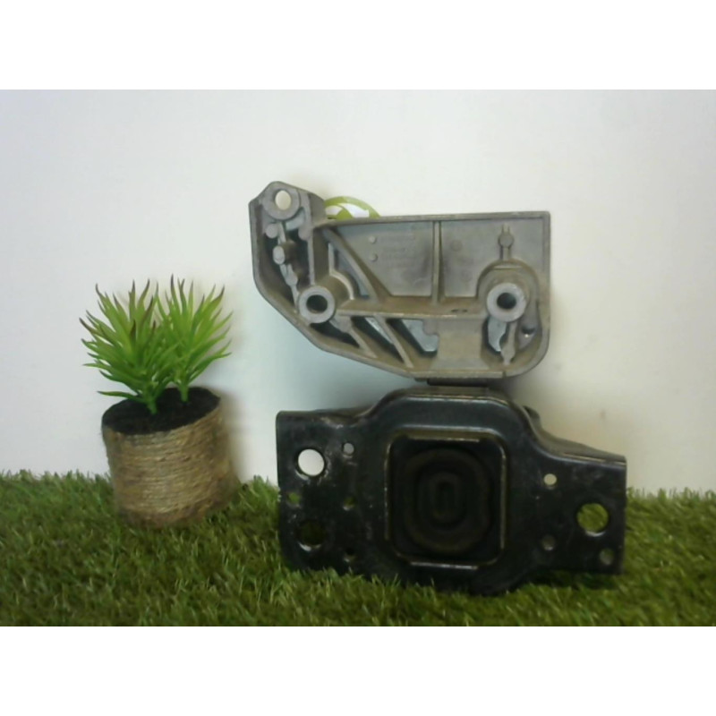 Support moteur RENAULT MEGANE 1 PHASE 1 d’occasion