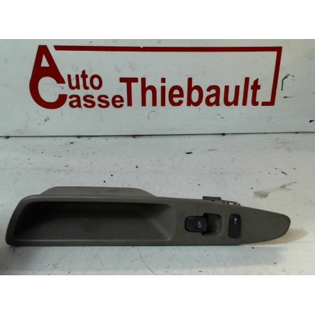 Interrupteur de leve vitre avant droit VOLVO S40 (MS) BERLINE 1.9 d’occasion