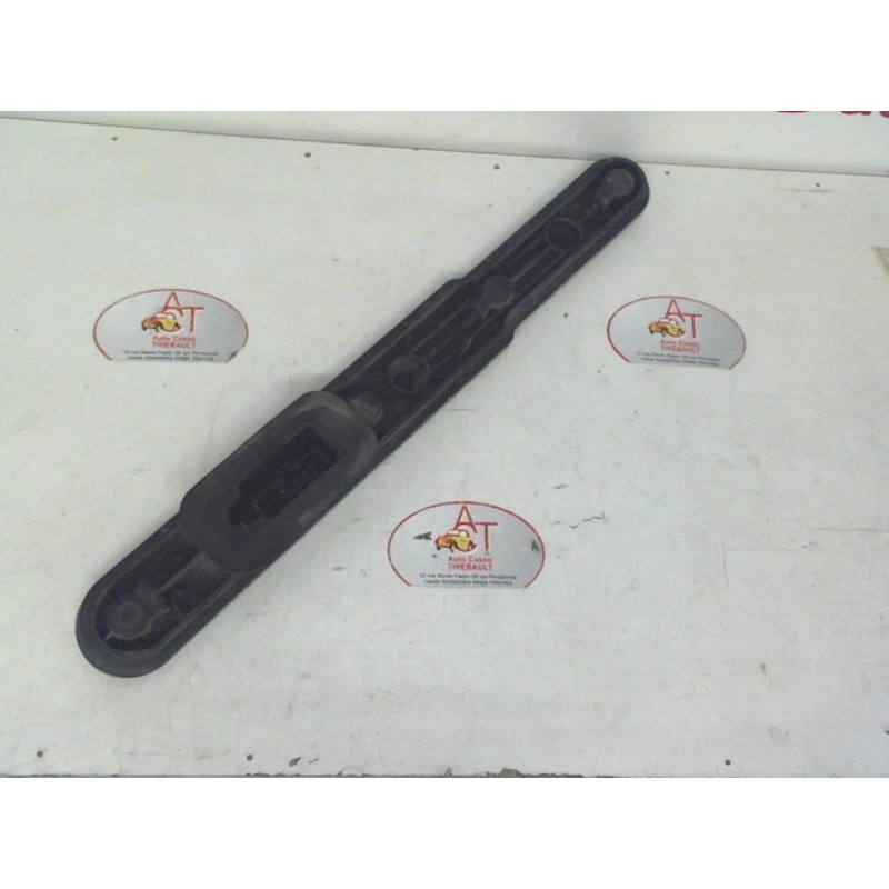Platine feu arriere droit FORD FOCUS d’occasion