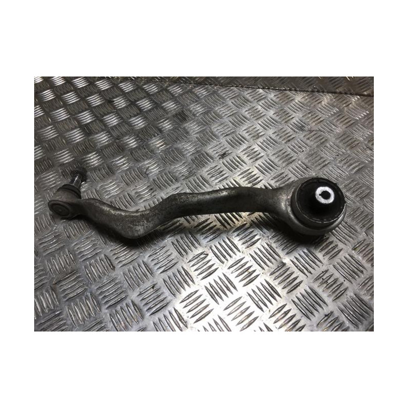 Bras de suspension superieur avant droit BMW SERIE 1 F21 PHASE 2 d’occasion