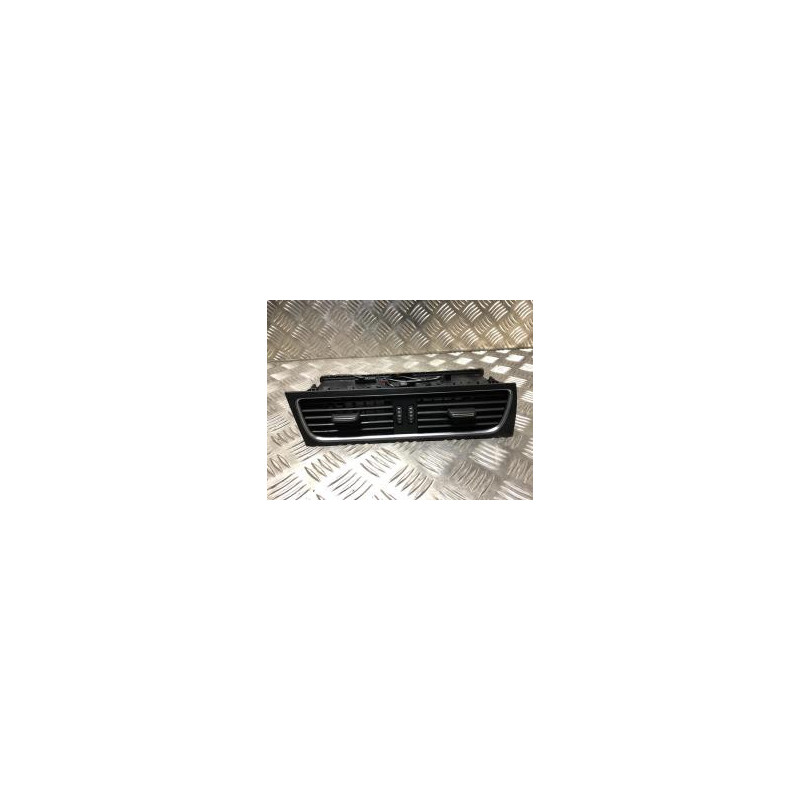 Aerateur tableau de bord AUDI A5 1 SPORTBACK S5 PHASE 1 d’occasion