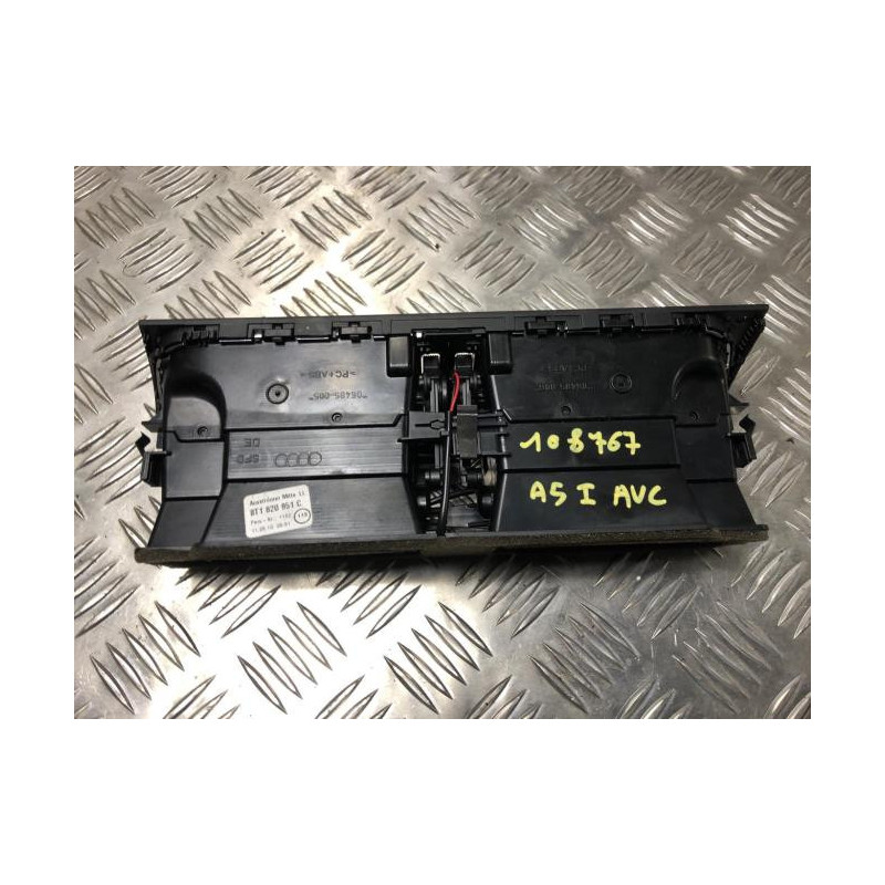 Aerateur tableau de bord AUDI A5 1 SPORTBACK S5 PHASE 1 d’occasion