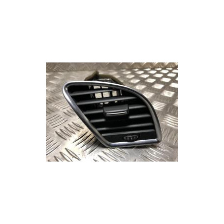 Aerateur tableau de bord avant droit AUDI A5 1 SPORTBACK S5 PHASE 1 d’occasion