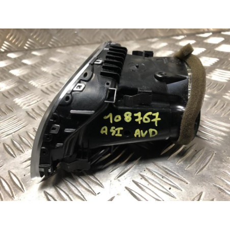 Aerateur tableau de bord avant droit AUDI A5 1 SPORTBACK S5 PHASE 1 d’occasion