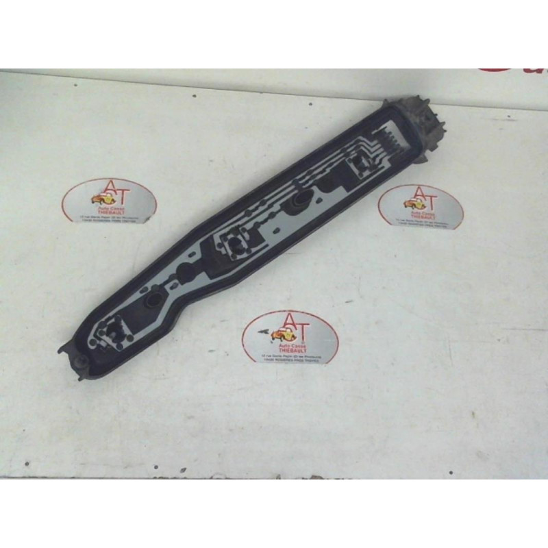 Platine feu arriere droit OPEL CORSA C VOITURE A HAYON 1.3 CDTI d’occasion