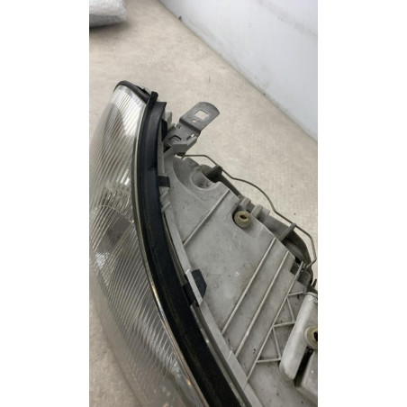 Optique avant principal droit (feux)(phare) FORD MONDEO 1 PHASE 2 d’occasion