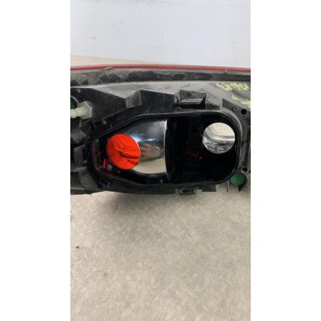 Feu arriere principal droit (feux) RENAULT CLIO 4 PHASE 1 d’occasion