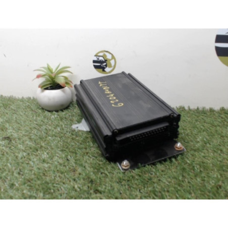 Amplificateur audio AUDI TT 1 COUPE d’occasion