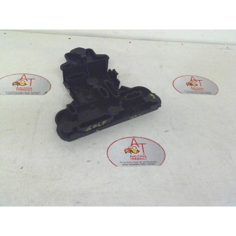 Platine feu arriere droit VOLKSWAGEN GOLF III d’occasion