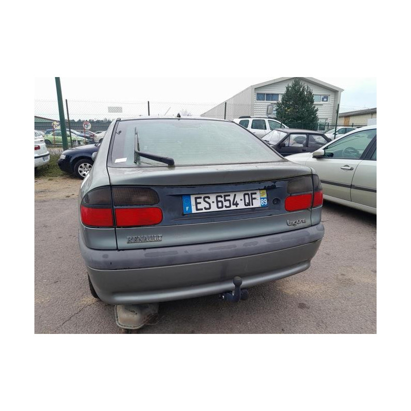 Echangeur air (Intercooler) RENAULT LAGUNA 1 PHASE 1 d’occasion