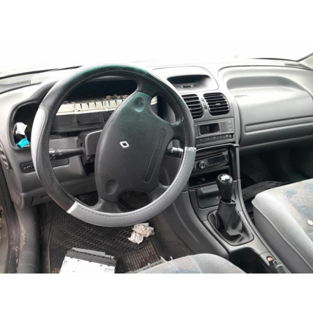 Echangeur air (Intercooler) RENAULT LAGUNA 1 PHASE 1 d’occasion