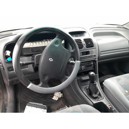 Echangeur air (Intercooler) RENAULT LAGUNA 1 PHASE 1 d’occasion