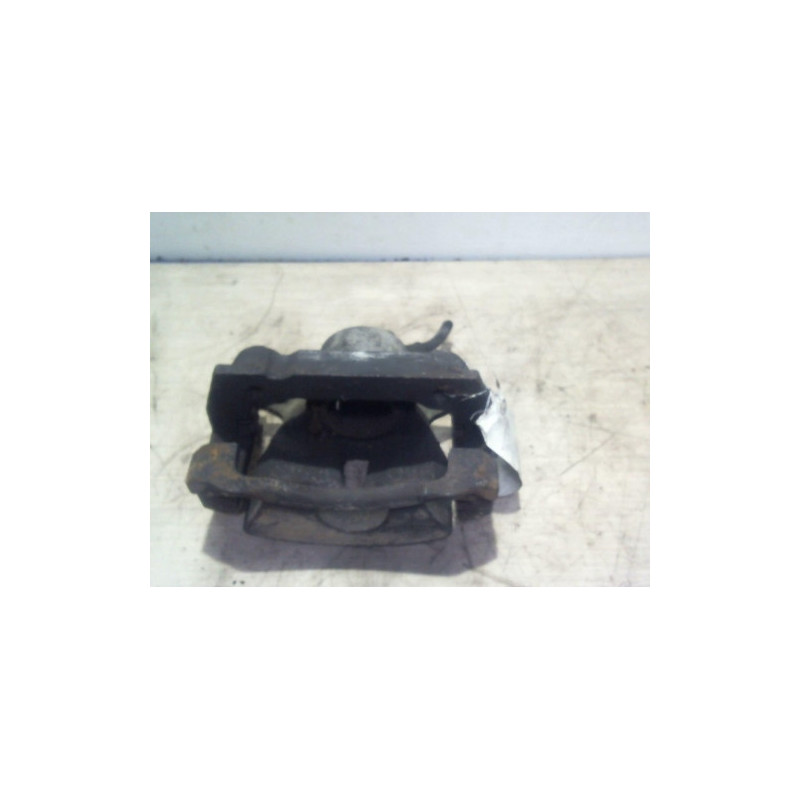 Etrier avant droit (freinage) LEXUS IS 2 PHASE 1 d’occasion