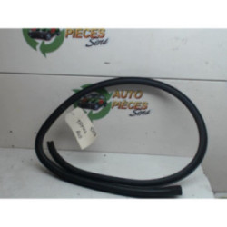 Joint de porte avant droite DAIHATSU TREVIS d’occasion