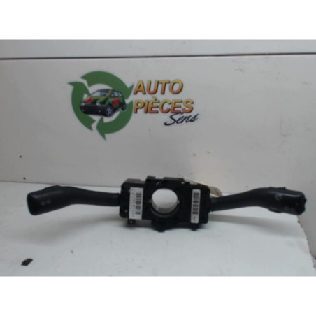Commodo VOLKSWAGEN PASSAT 4 PHASE 1 BREAK d’occasion