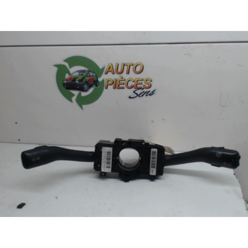 Commodo VOLKSWAGEN PASSAT 4 PHASE 1 BREAK d’occasion