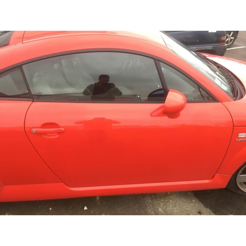 Poignee porte avant droit AUDI TT 1 COUPE d’occasion
