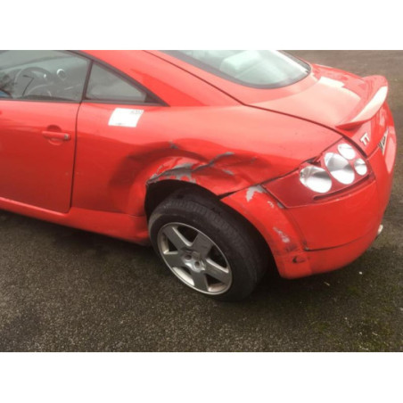 Poignee porte avant droit AUDI TT 1 COUPE d’occasion