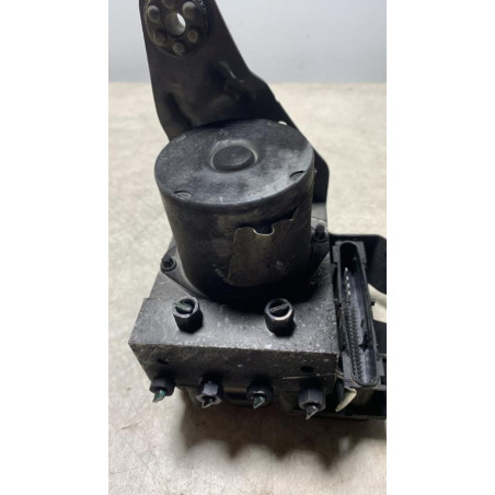 Bloc ABS (freins anti-blocage) RENAULT GRAND SCENIC 2 PHASE 1 d’occasion