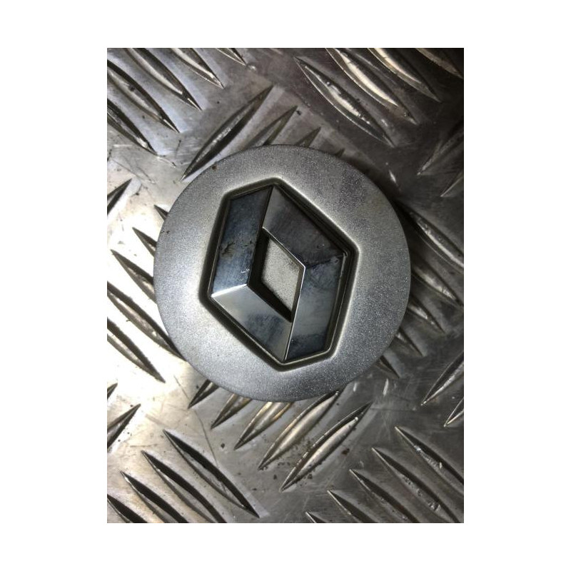 Enjoliveur RENAULT  d’occasion