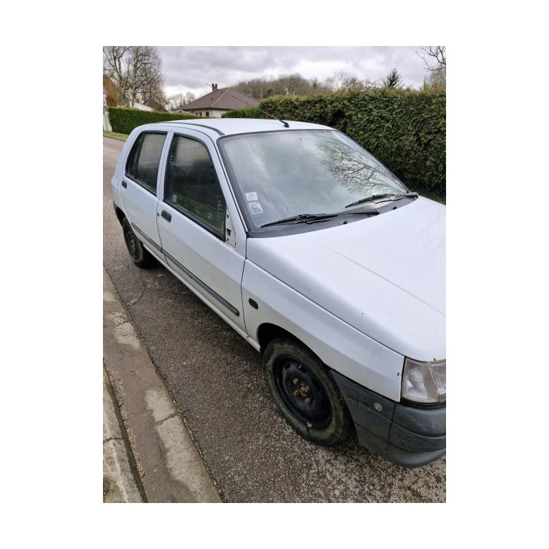 Optique avant principal gauche (feux)(phare) RENAULT CLIO 1 PHASE 1 d’occasion