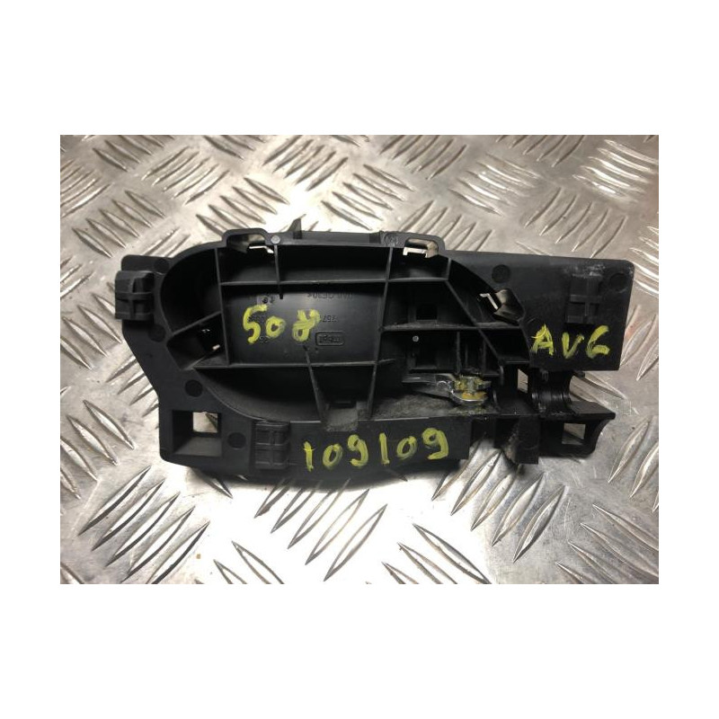 Poignee interieur avant gauche PEUGEOT 508 1 SW PHASE 2 BREAK d’occasion
