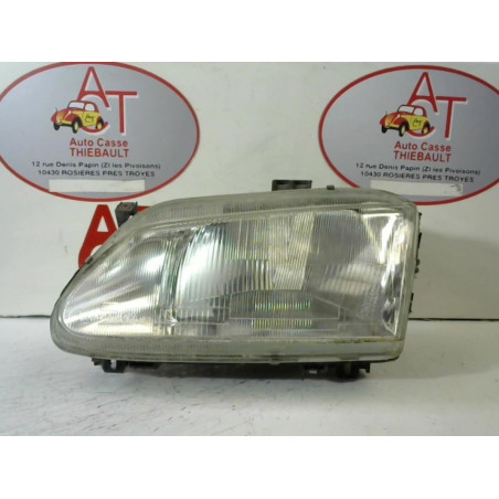Optique avant principal gauche (feux)(phare) RENAULT MEGANE I PHASE 1 d’occasion