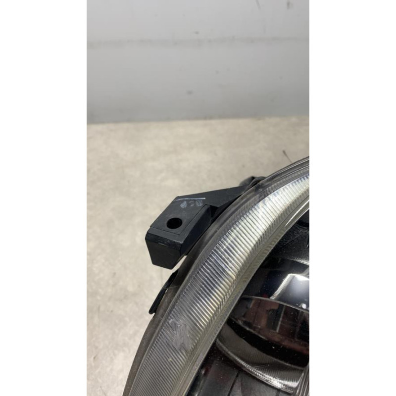Optique avant principal gauche (feux)(phare) TOYOTA AVENSIS 2 PHASE 2 d’occasion