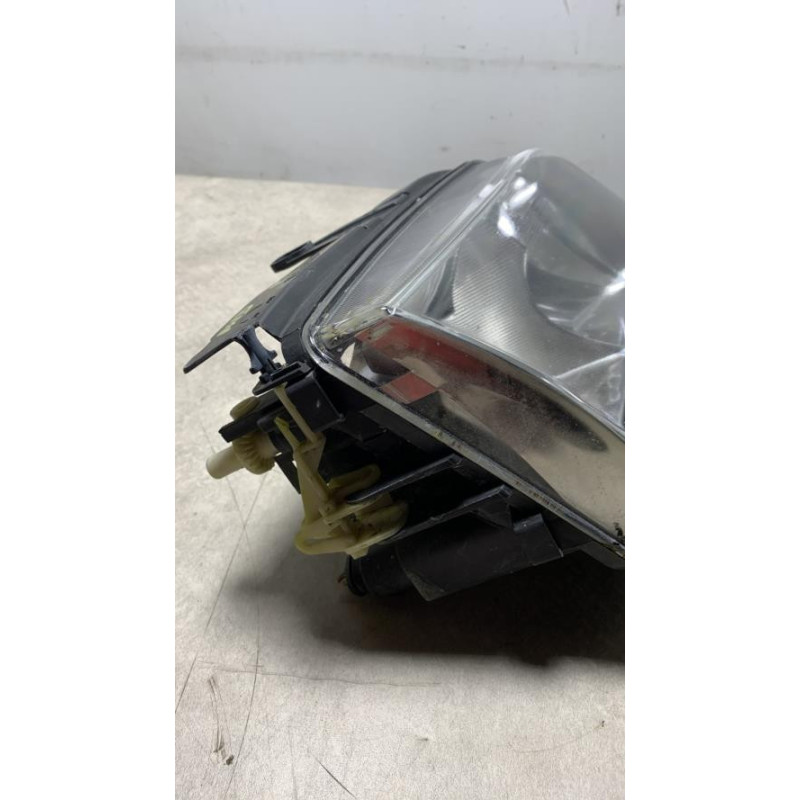Optique avant principal droit (feux)(phare) VOLKSWAGEN POLO 3 PHASE 2 d’occasion