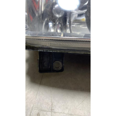 Optique avant principal droit (feux)(phare) VOLKSWAGEN POLO 3 PHASE 2 d’occasion