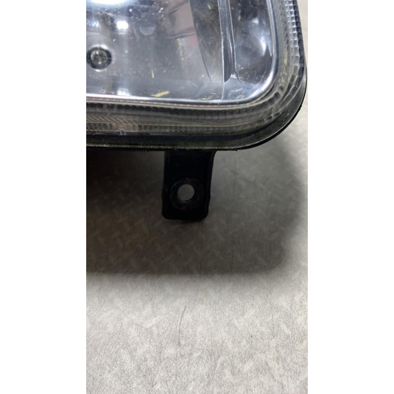 Optique avant principal droit (feux)(phare) VOLKSWAGEN POLO 3 PHASE 2 d’occasion