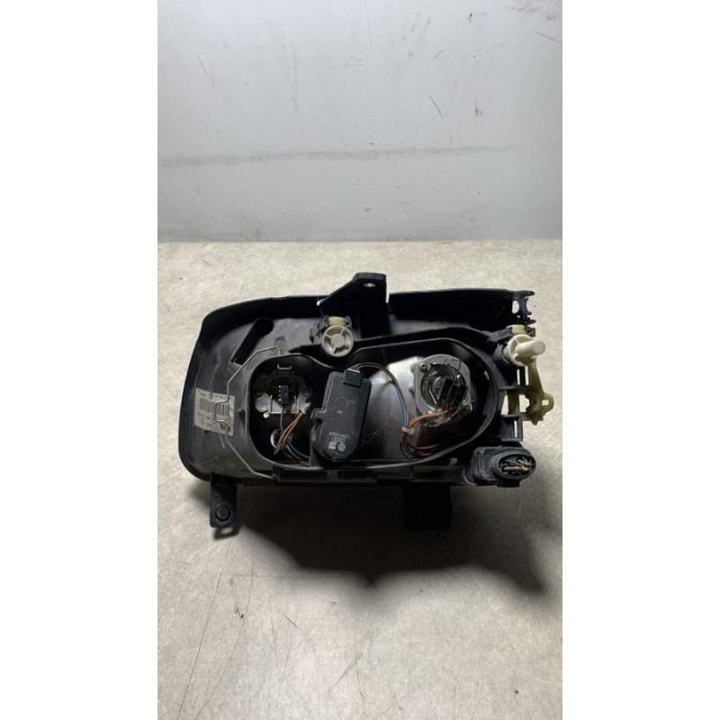Optique avant principal droit (feux)(phare) VOLKSWAGEN POLO 3 PHASE 2 d’occasion
