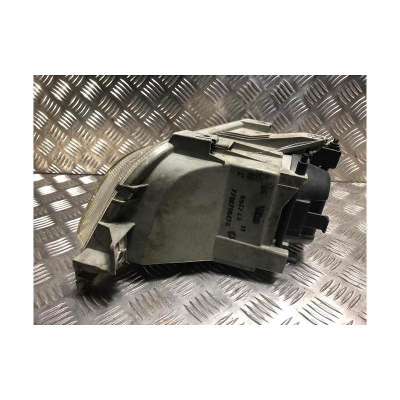 Optique avant principal droit (feux)(phare) RENAULT CLIO 1 PHASE 1 d’occasion