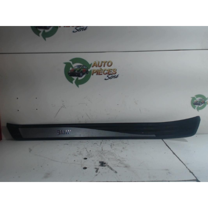 Baguette de porte avant gauche BMW SERIE 5 E60 PHASE 2 d’occasion