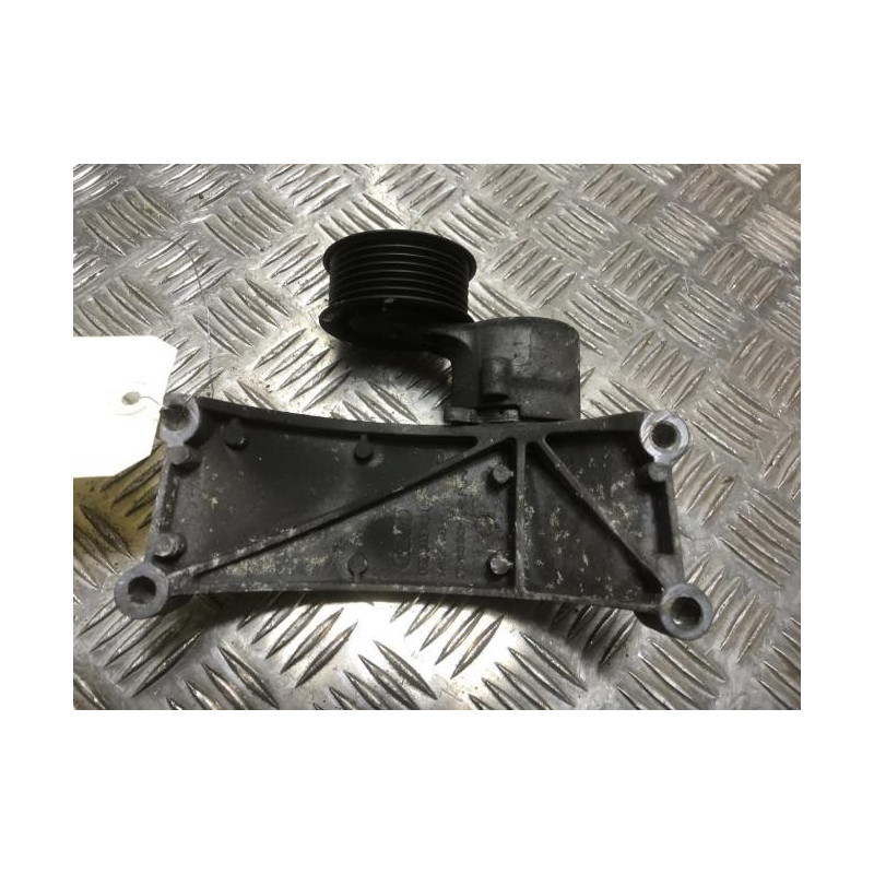 Support alternateur AUDI A5 1 SPORTBACK S5 PHASE 1 d’occasion