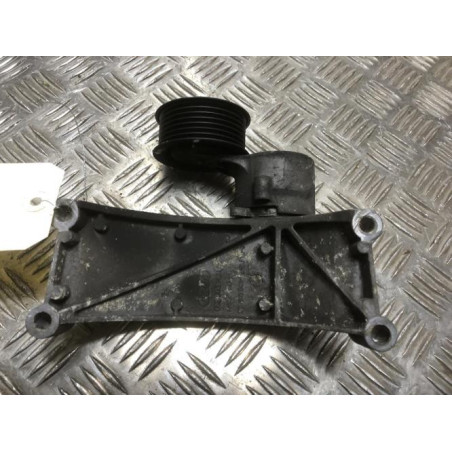 Support alternateur AUDI A5 1 SPORTBACK S5 PHASE 1 d’occasion