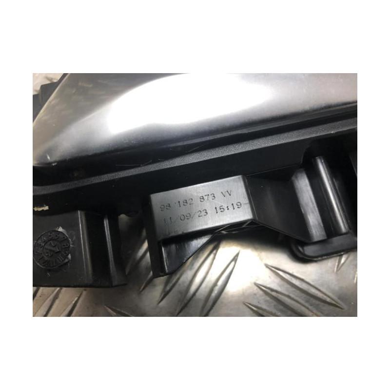 Poignee interieur avant gauche CITROEN BERLINGO 3 M d’occasion