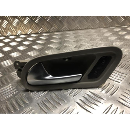 Poignee interieur avant gauche VOLKSWAGEN EOS CABRIO PHASE 1 d’occasion