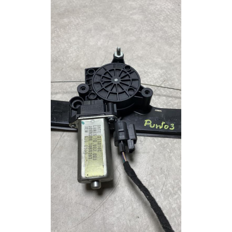 Leve vitre electrique avant droit FIAT GRANDE PUNTO d’occasion