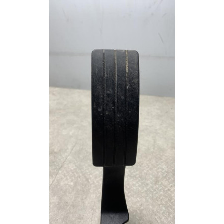 Pedalier d'accelerateur RENAULT CLIO 4 PHASE 1 d’occasion