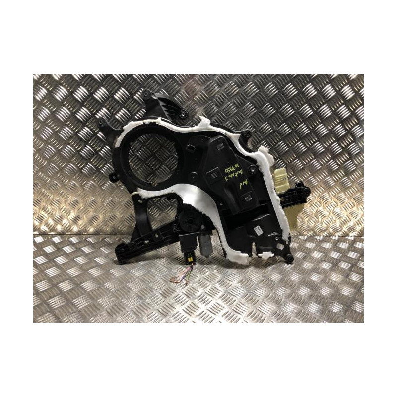 Leve vitre electrique avant droit CITROEN BERLINGO 3 M d’occasion