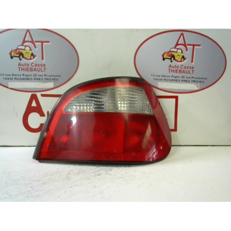 Feu arriere principal droit (feux) RENAULT MEGANE I PHASE 2 d’occasion